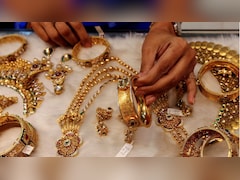 अब सोने के बदले मिलेगा ज्यादा पैसा, RBI के नए नियमों ने बदला गेम, गोल्ड लोन लेने से पहले जान लें ये 5 बातें