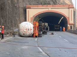 Mumbai-Pune Expressway: मुंबई-पुणे एक्सप्रेसवेवर आजही 'महाट्रॅफिक'; 'या' पर्यायी मार्गांचा वापर करण्याचे आवाहन