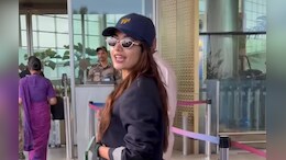 Watch: Paps Wish Rashmika Mandanna, "<i>Shadi Mubarak Ho</i>". Her Viral Reaction