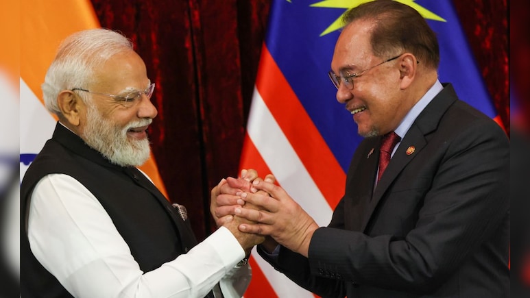 रक्षा, ऊर्जा से लेकर डिजिटल पेमेंट तक... PM मोदी के दौरे से भारत-मलेशिया रिश्तों को नई रफ्तार, जानें क्या रहा खास