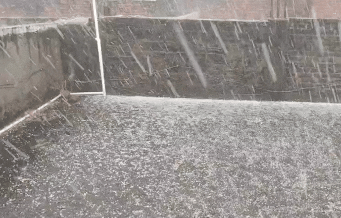 छत्तीसगढ़ में बदला मौसम का मिजाज! कहीं गिरे ओले, कहीं बारिश तो कहीं कड़ी धूप से लोग परेशान