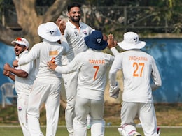 Delhi Capitals' Rs 8.4 Crore J&K Pacer Namedropped In Sunil Gavaskar's Big 'Ranji Trophy' Verdict