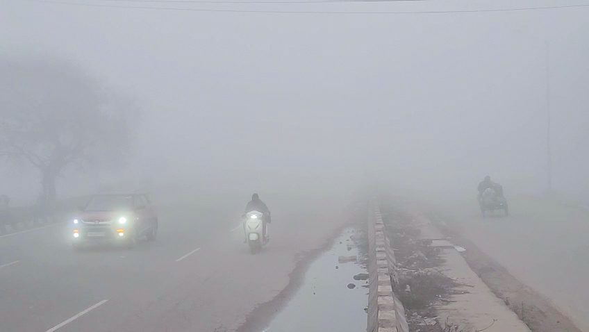 विजिबिलिटी होगी जीरो! पंजाब से बिहार तक घने कोहरे की चेतावनी, जानें आपके राज्य का मौसम