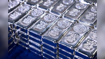 China's Big Silver Squeeze Persists Even As Prices Steady