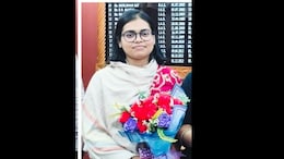 Inspector Father To Salute Daughter As She Returns Home As IPS Officer