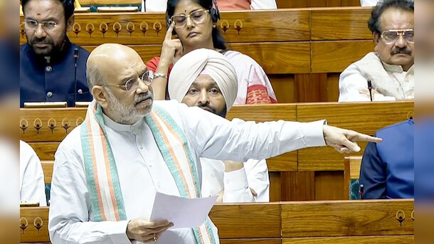 'ये मोदी सरकार है, जो हथियार उठाएगा, उसका हिसाब चुकता होगा', संसद में नक्सलवाद पर अमित शाह की बड़ी बातें