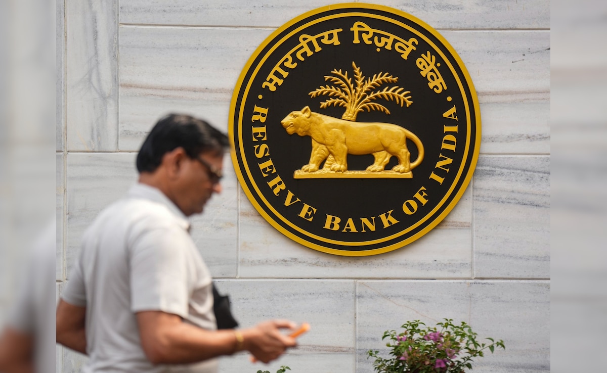 RBI की बड़ी तैयारी: अब मोबाइल सिम की तरह बैंक अकाउंट भी होंगे पोर्टेबल, यूनिवर्सल हो जाएगा अकाउंट नंबर