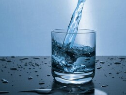 5 Ways Your Body Tells You're Dehydrated, And 5 Ways To Fix It Fast