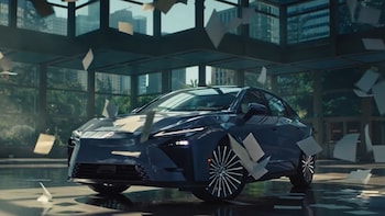 Lexus Debuts ES500e EV In India With 580 Km Range At Rs 89.99 Lakh