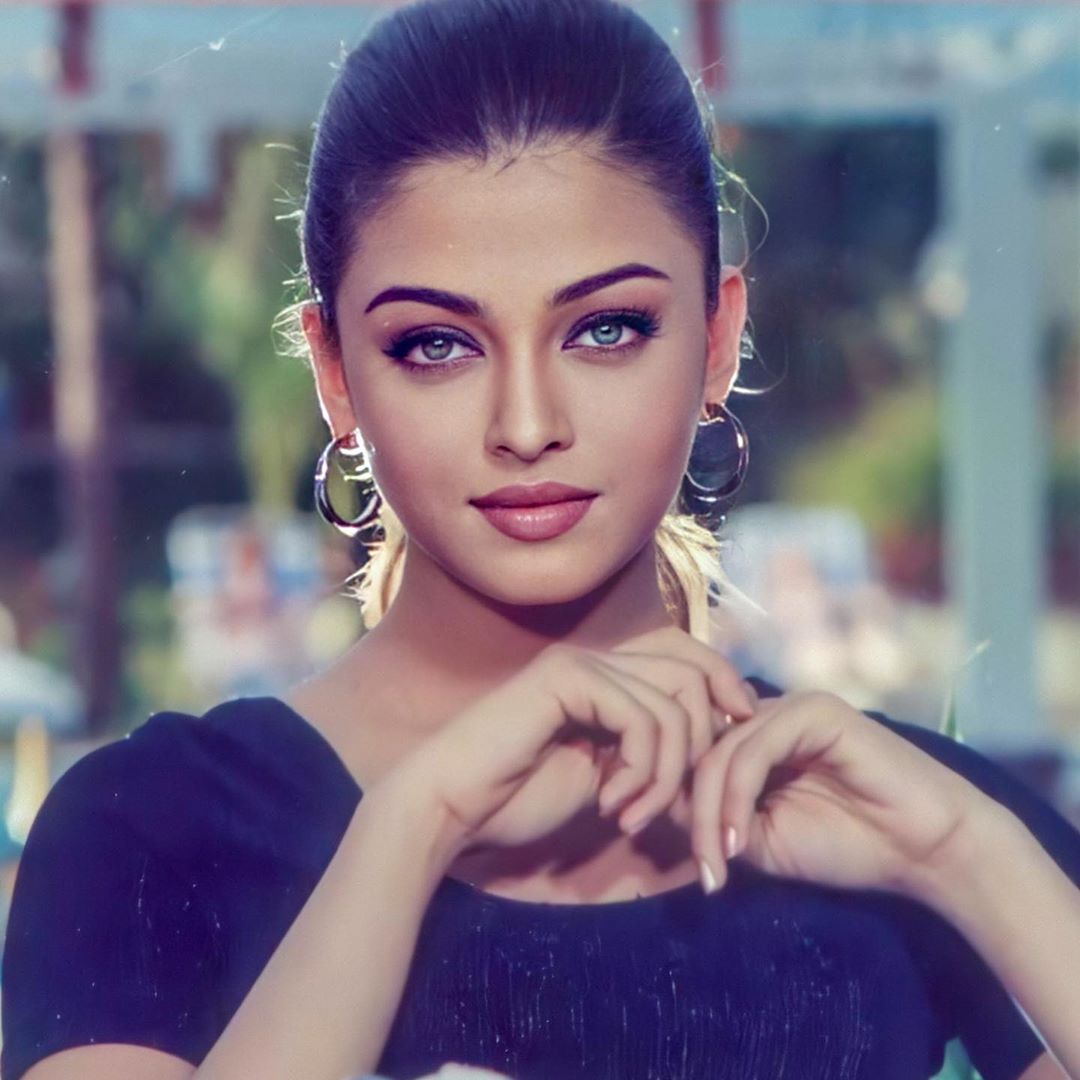 ऐश्वर्या राय जैसी शक्ल होने की वजह से जब इस एक्ट्रेस को मांगनी पड़ी माफी, बोलीं- प्लीज मुझसे नफरत मत करना...