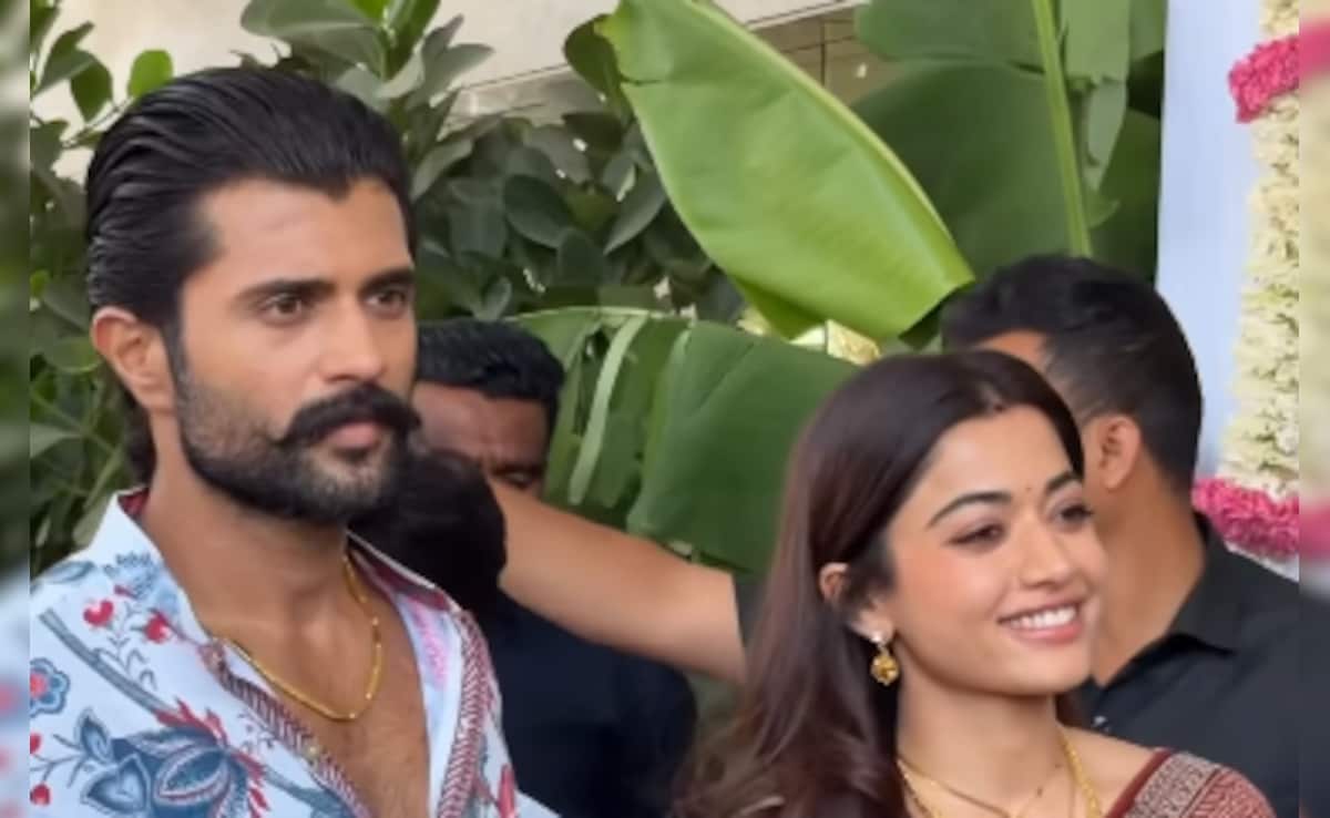 Newlyweds Rashmika Mandanna And Vijay Deverakonda Pose For Paparazzi In Hyderabad