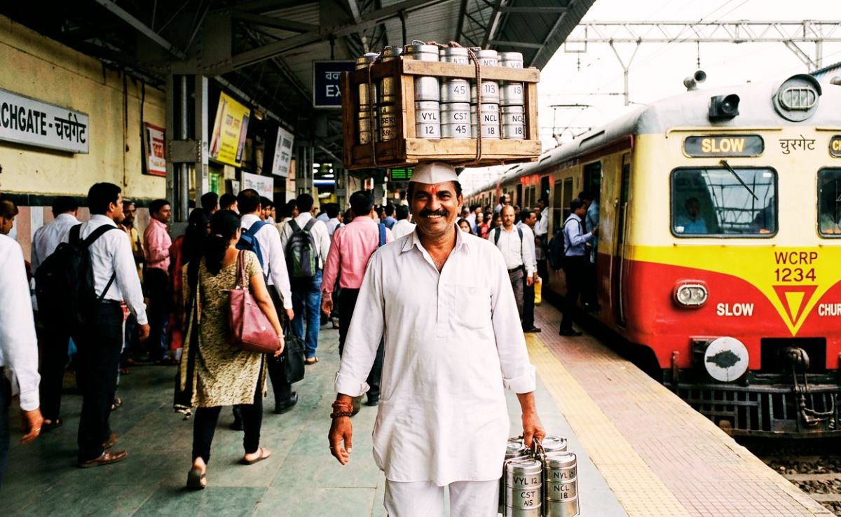 6 दिनों के लिए छुट्टी पर जा रहे हैं मुंबई के मशहूर डब्बावाले, मुंबईकरों से संघ ने की ये भावुक अपील