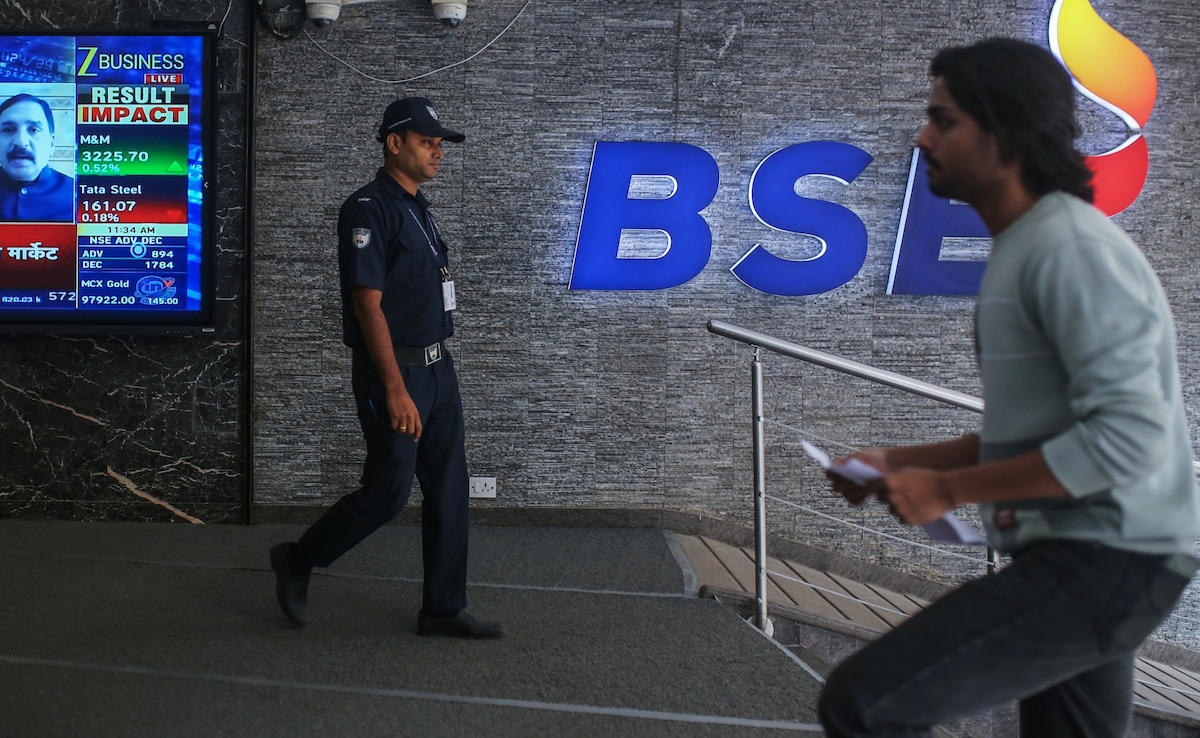 'Need Bear Market For 5 Years': Investor Compares Iran Missiles With India's 'Lipstick'