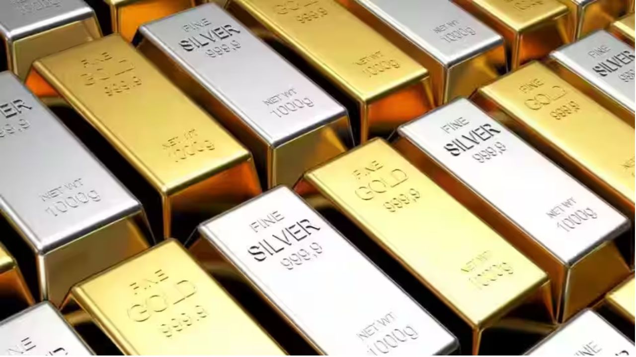 MCX Gold fluctuates around Rs 1.43-1.50 lakh amid US-Iran and Fed-driven signals