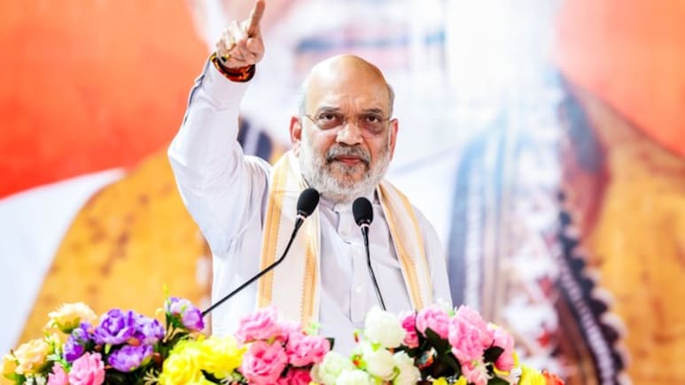 अमित शाह दो दिवसीय दौरे पर गुवाहाटी पहुंचे, युवाओं से मिलेंगे, असम चुनाव की रणनीति पर करेंगे चर्चा