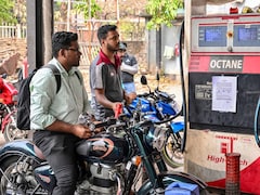 Bangladesh Shuts Shops, Banks Early To Tackle Deepening Fuel Crisis