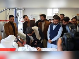 अफगान क्रिकेटरों ने काबुल अस्पताल विस्फोट के पीड़ितों से की मुलाकात, आम नागरिकों की मौत की निंदा की