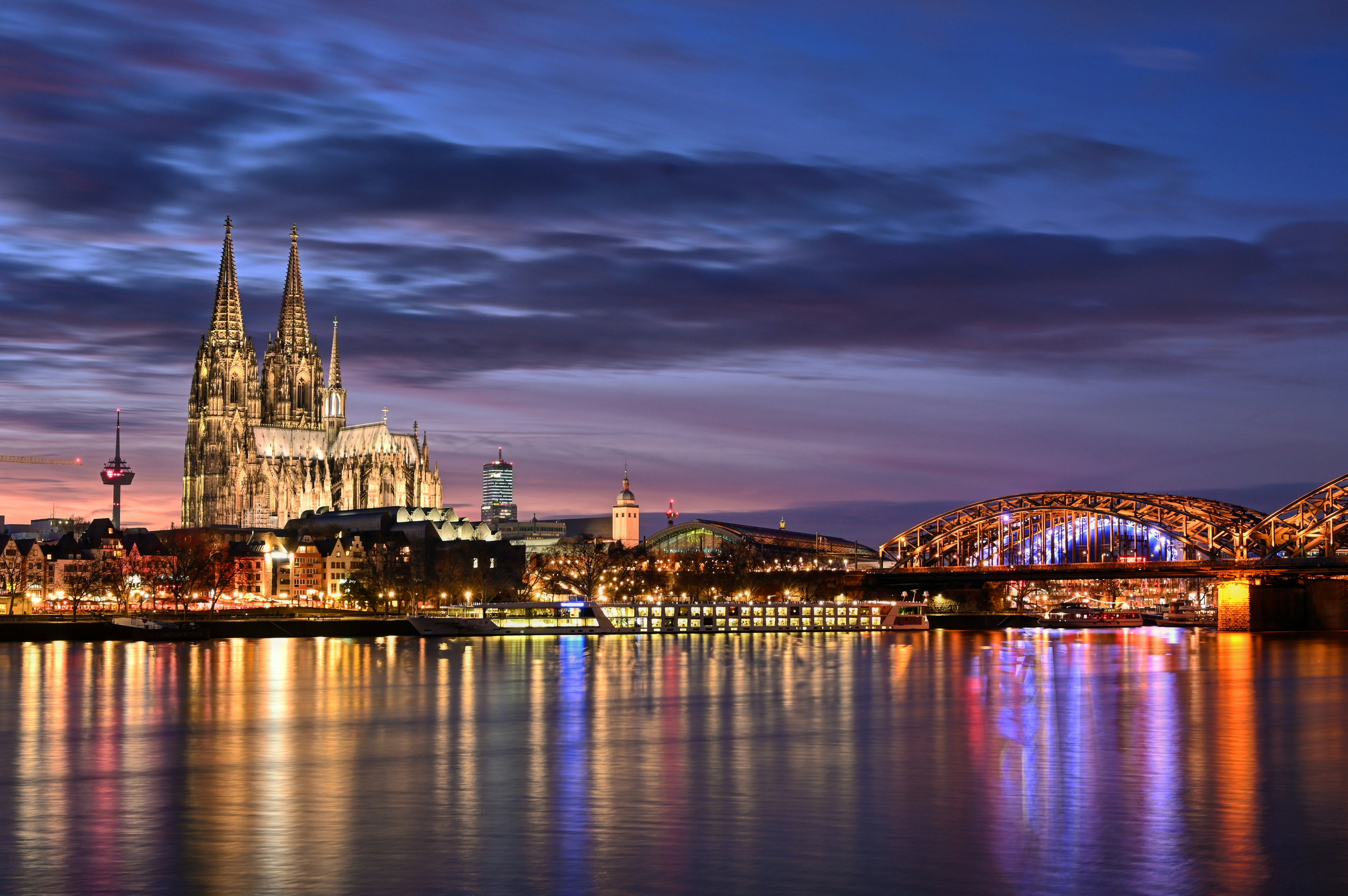 24 Hours In Cologne: What To See, Eat And Drink In Germany's Beer Capital
