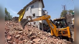 महाकाल मंदिर के पास 12 मकानों पर चला बुलडोजर, 4.25 करोड़ रुपए का मिला मुआवजा