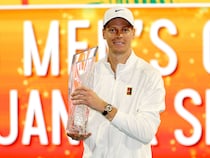 Implacable Jannik Sinner Overpowers Jiri Lehecka To Win Miami Open