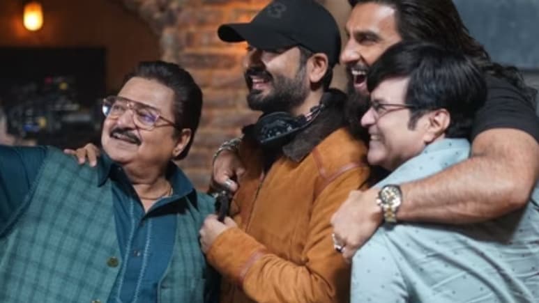 रणवीर सिंह बोले अगर 1000 करोड़ कमा गई धुरंधर 2 तो राकेश बेदी की वजह से होंगे 500 करोड़