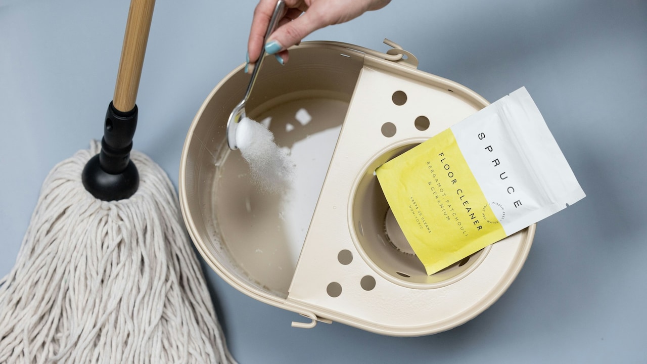 Spin mops offer ease of use as compared to flat mops