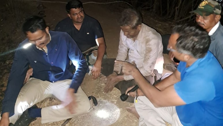 Pune News: मृत्यूच्या दाढेतून सुटका! सिंहगडच्या खोल दरीत कोसळलेल्या डॉक्टर तरुणाला जीवदान