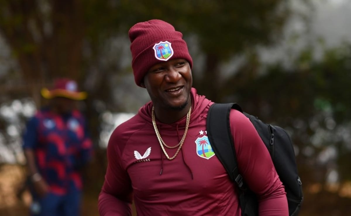 Daren Sammys Desperate "Day 6" Message As West Indies Remain Stranded In India