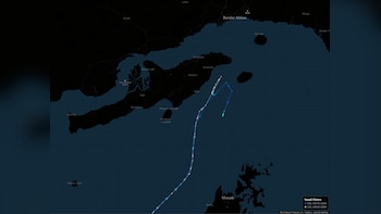 Two Chinese Container Ships Attempt Hormuz Exit Before U-Turning