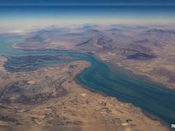 700 Tankers Jam Strait Of Hormuz: Will India Be Forced To Ration Fuel?