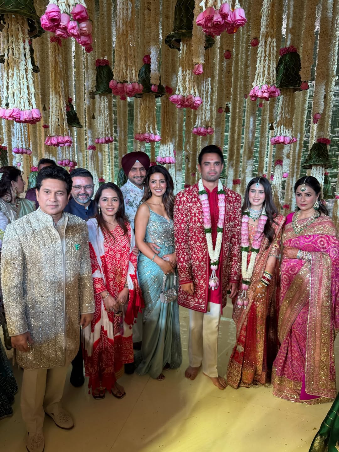 सचिन तेंदुलकर के बेटे की शादी में पहुंचे थे हरभजन सिंह