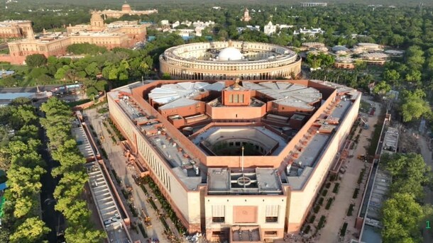 संसद के बजट सत्र में दोनों सदनों में 309 घंटों से ज्&zwj;यादा काम, राज्&zwj;यसभा में 109% से ज्&zwj;यादा रही प्रोडक्टिविटी