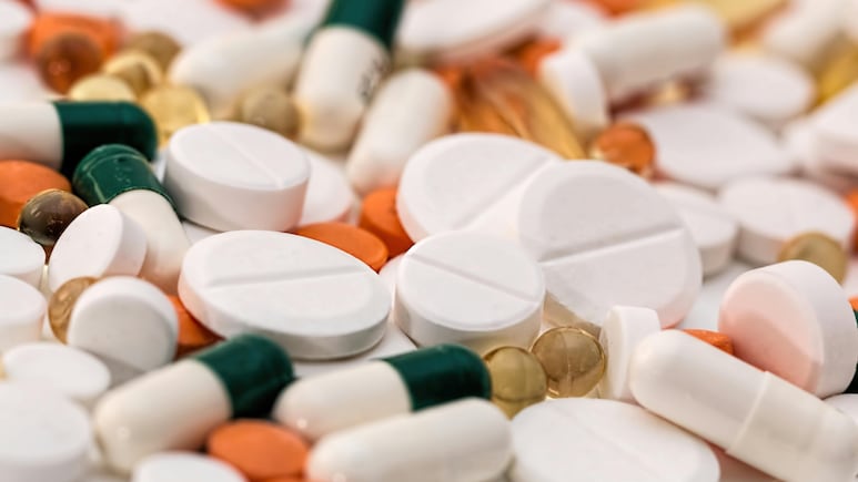 मिडिल ईस्ट तनाव का असर, पाकिस्तान में जरूरी दवाओं की कमी का खतरा; सिर्फ 45 दिन का स्टॉक बचा