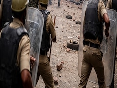 मुर्शिदाबाद में राम नवमी जुलूस तनाव, जंगीपुर में 30 गिरफ्तार; ममता ने ECI को ठहराया जिम्मेदार