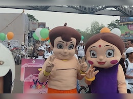 बंगाल चुनाव 2026: नए वोटर को रिझाने के लिए 'छोटा भीम' और 'चुटकी' आए आगे, साइकिल रैली में दिखा अनोखा नजारा