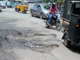 Project Costs To Pothole Complaints: Delhi Roads Set To Get QR Codes