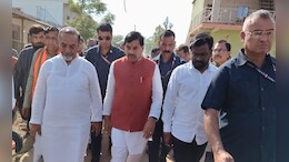 MP एक्&zwj;सीडेंट: एक साथ उठीं 5 अर्थियां, करेर गांव में पसरा मातम, CM मोहन यादव भी पहुंचे शोक जताने