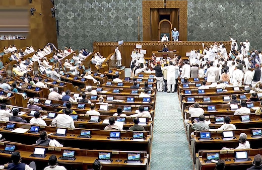 Budget Session Phase-2: मिडिल ईस्ट पर चर्चा की मांग को लेकर संसद में हंगामा, स्पीकर के खिलाफ नहीं हुई चर्चा, सदन स्थगित