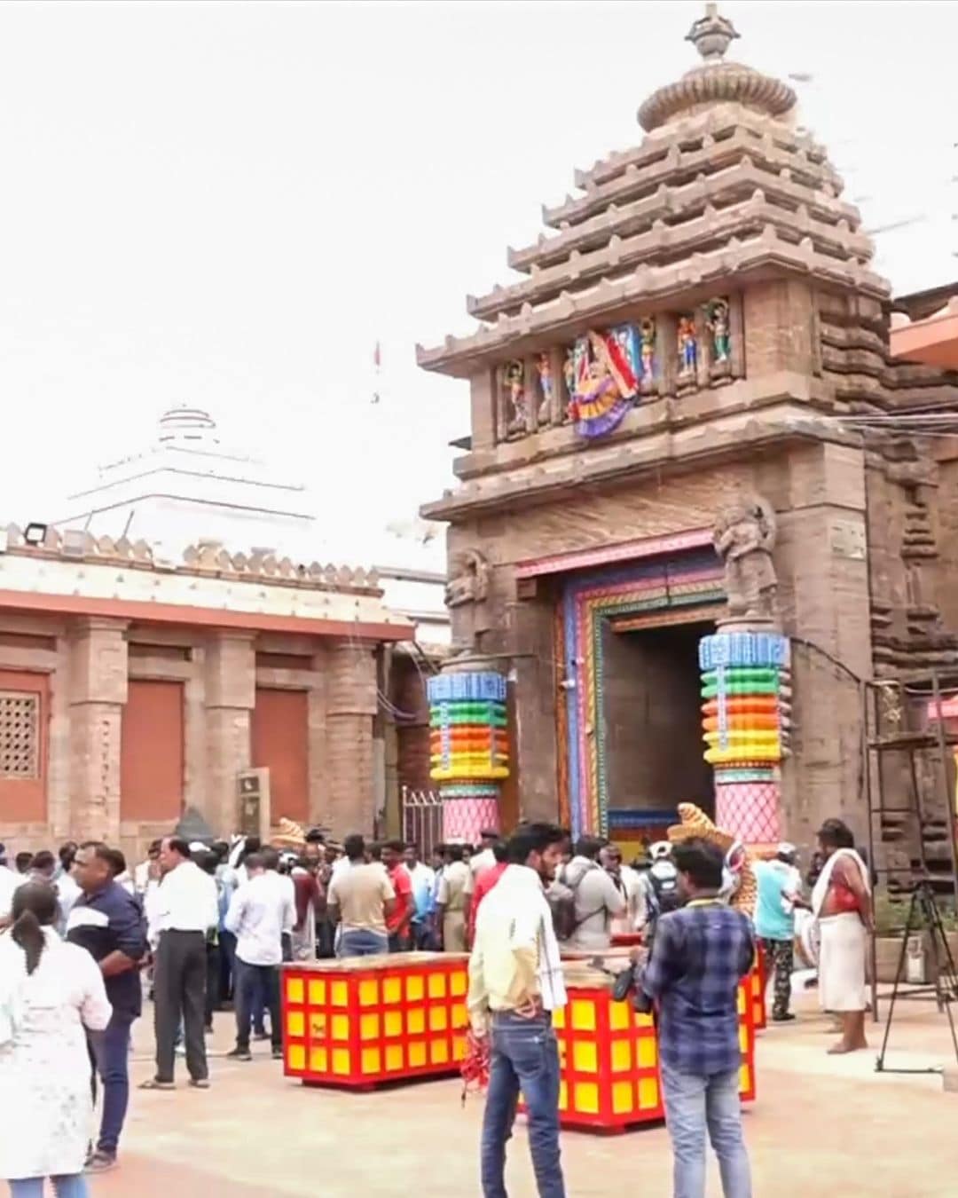 इस तरह के बक्से में रखे जाते हैं आभूषण. 