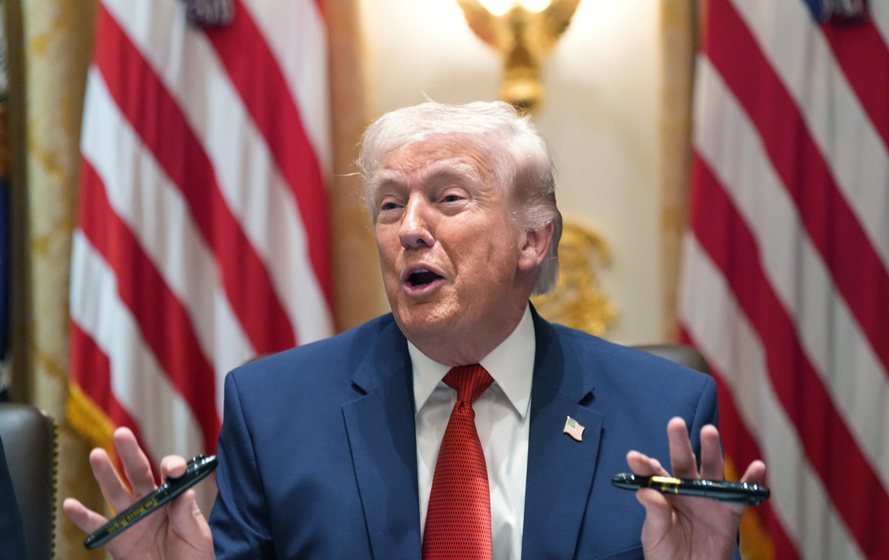 डोनाल्ड ट्रंप ने ईरान युद्ध को लेकर दिया बड़ा बयान, बोले - हम वहां से 'काफी जल्दी' निकल जाएंगे