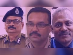 कौन हैं पश्चिम बंगाल के वो दो IAS और चार IPS अफसर, जिन्हें चुनाव से ठीक पहले सौंपी गई बड़ी जिम्मेदारी