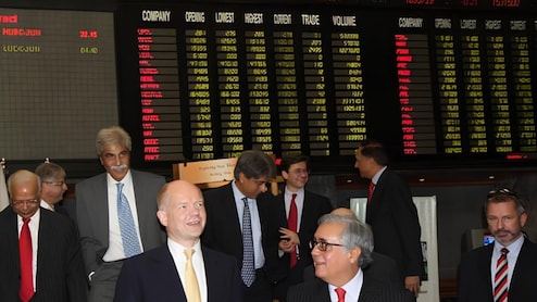 Pakistan's KSE-100 Ends Volatile Session In Red Amid Afghanistan War, Middle East Tensions