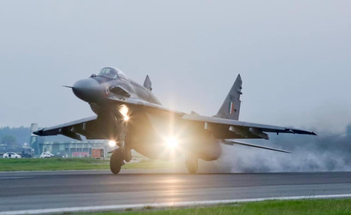 मिग 29 और होगा घातक, ASRAAM मिसाइल से दुश्मन का बचना होगा नामुमकिन, हवा में भी मार गिराएगा