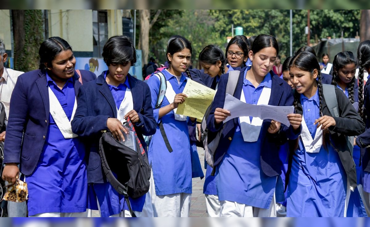 यूपी की छात्रा को मिली 48000 रुपये की छात्रवृत्ति, जानें क्या है सरकार की ये योजना