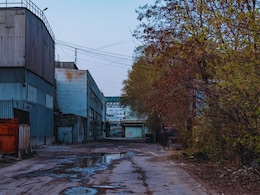 Ranjangaon MIDC: रांजणगाव एमआयडीसीत खळबळ! कामगारांचे 'पलायन'; उद्योगांना घरघर, नेमकं काय घडलं?