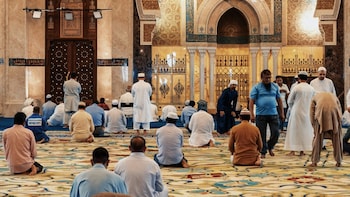 Eid ul-Fitr 2026 March 19 Or 20? When India, Saudi Arabia, UAE Will Mark Eid