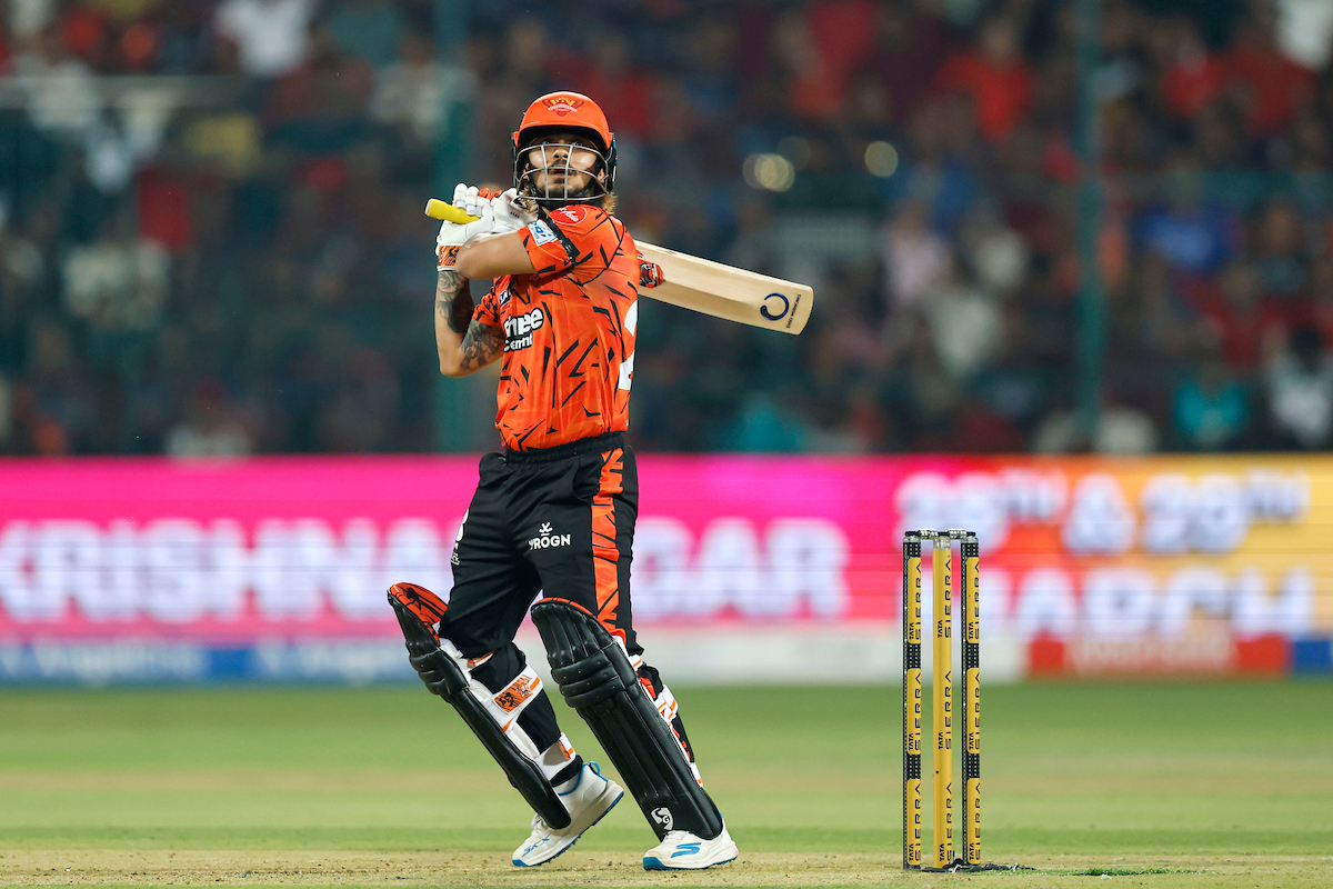 RCB vs SRH Live Score, IPL 2026:  ईशान किशन-हेनरिक क्लासेन का प्रहार, RCB ने 7वें ओवर में लिया इम्पैक्ट सब