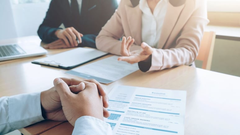 IIT या फिर IIM, किसके नाम दर्ज है सबसे ज्यादा सैलरी पैकेज का रिकॉर्ड