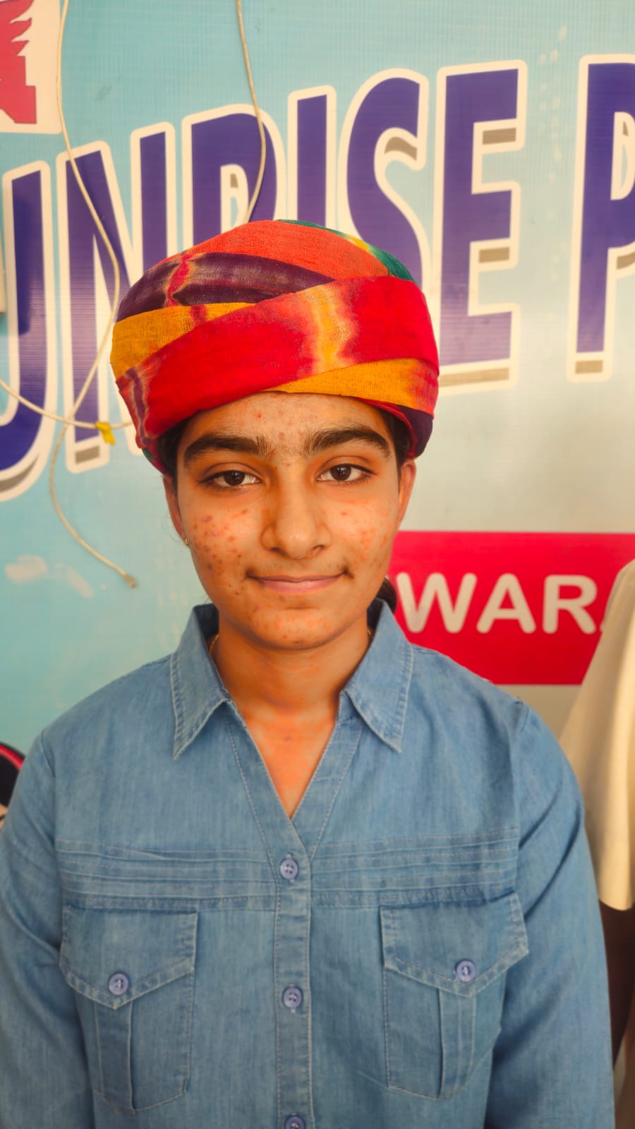 पिता के 'पेपर लीक' कांड से लगा था परिवार पर दाग, बेटी ने 10वीं में 99% लाकर धोया 'कलंक'