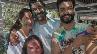 Holi 2026 LIVE Updates: कैटरीना की होली, अक्षय की होली, रणबीर की होली और अमिताभ की होली, जानें कैसा मच रहा हुड़दंग